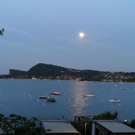 Note Di Lago Manerba del Garda Luaran gambar